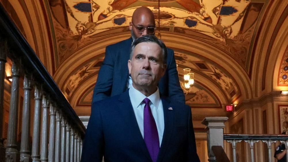 CIA Director had Two Hour Meeting with New Venezuelan Leader in Caracas