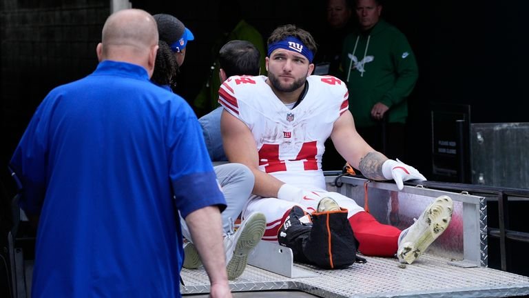 Giants running back Cam Skattebo suffers injury