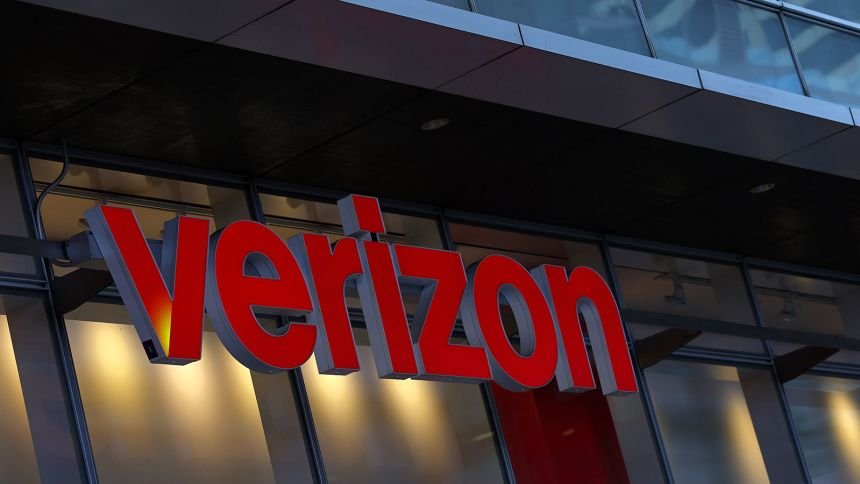 Verizon Offers $20 Credit to Customers After Massive Outage