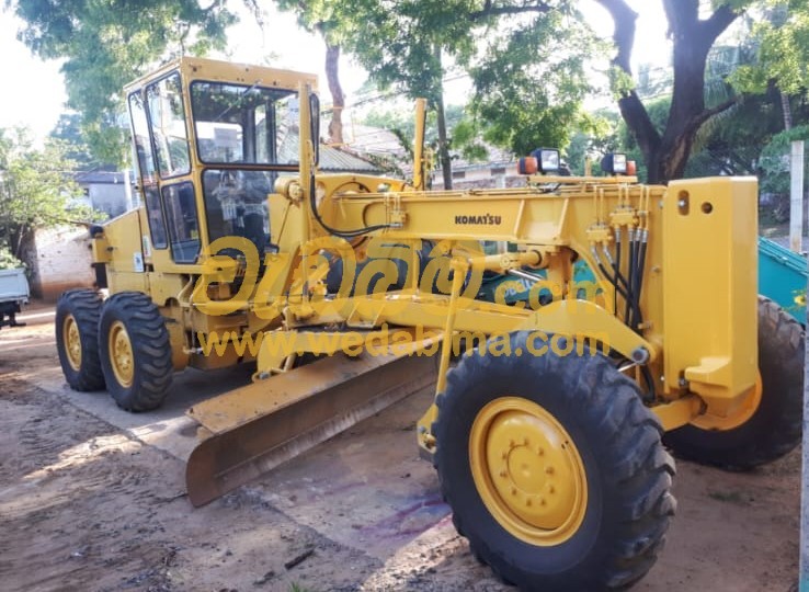 Cover image for Rent Dozer in Colombo