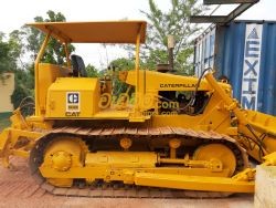 Dozers D4 For hire