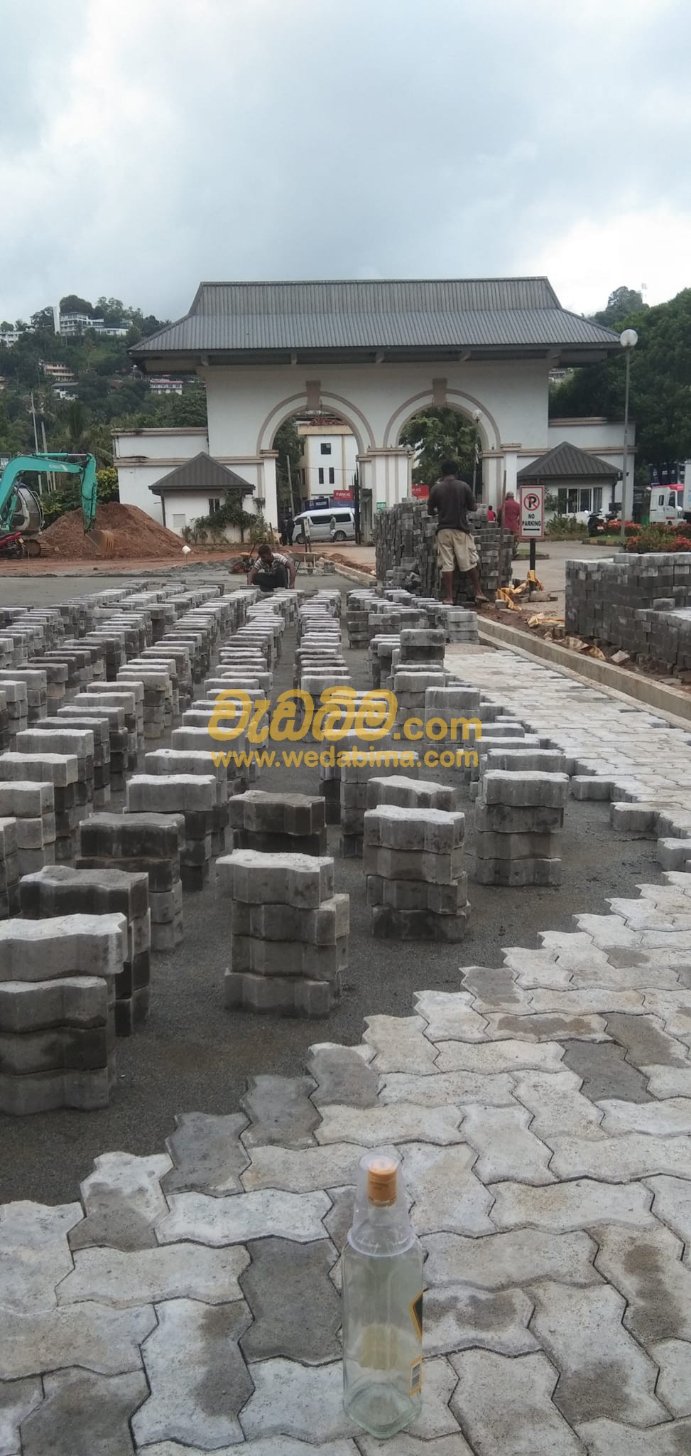 Interlock Paving Blocks suppliers in Rathnapura