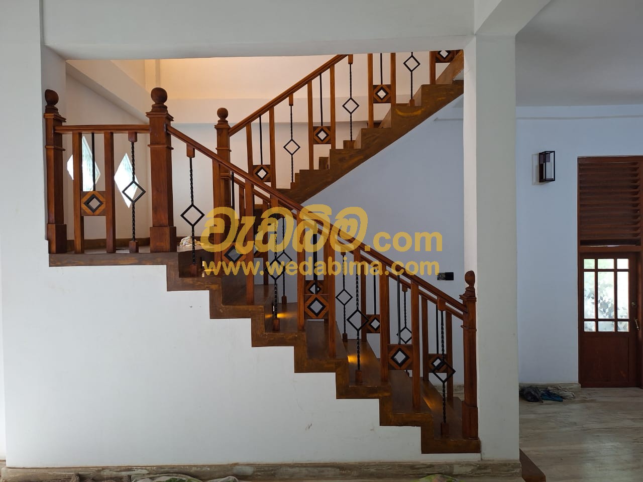 Cover image for Decorative Wooden Handrailing