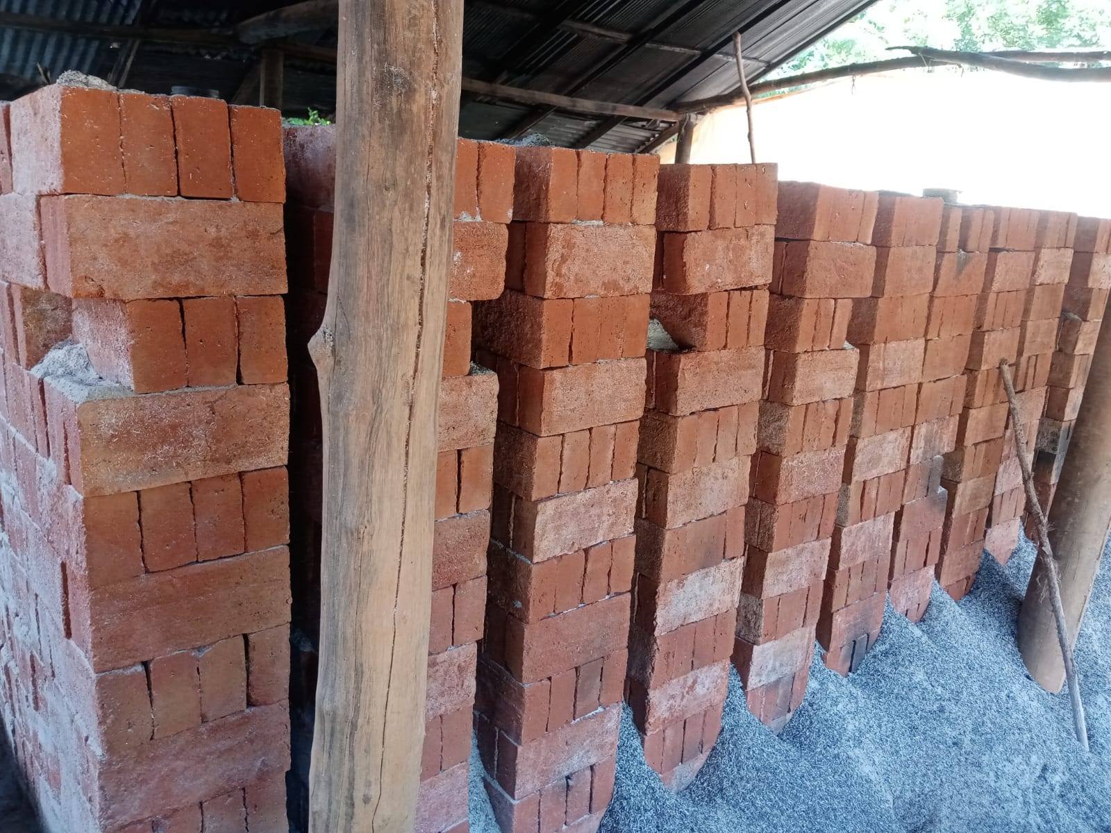 Red Clay Bricks Latest Prices wellawaya