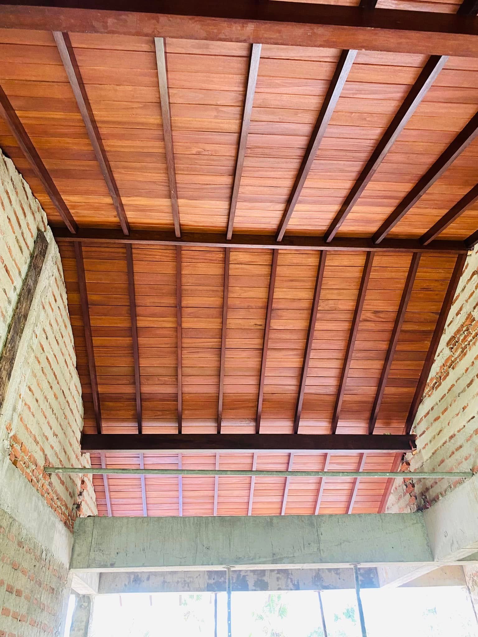wooden roofing contractors in matale