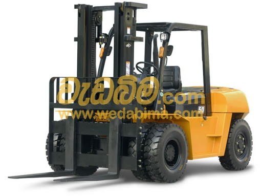 Cover image for 5 Ton Fork Lift for Rent
