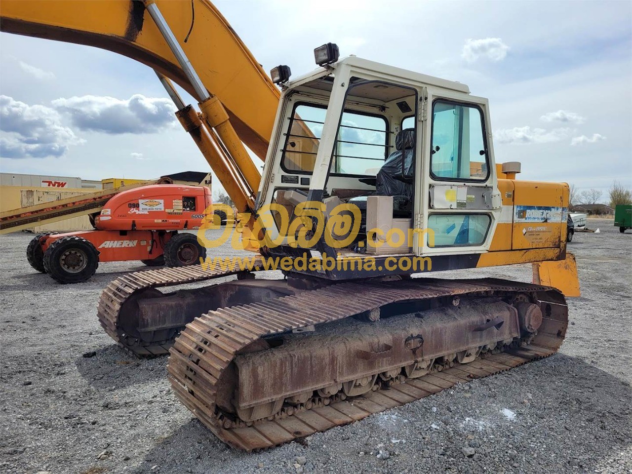 200 Excavator for Hire - Kandy