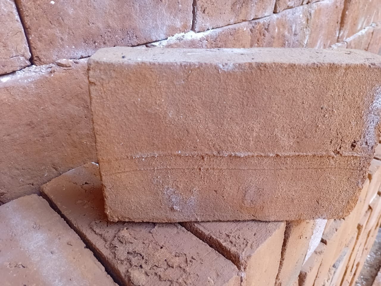 Other image 202508/clay-bricks-price-in-polonnaruwa-wedabima-960b64456b.jpeg