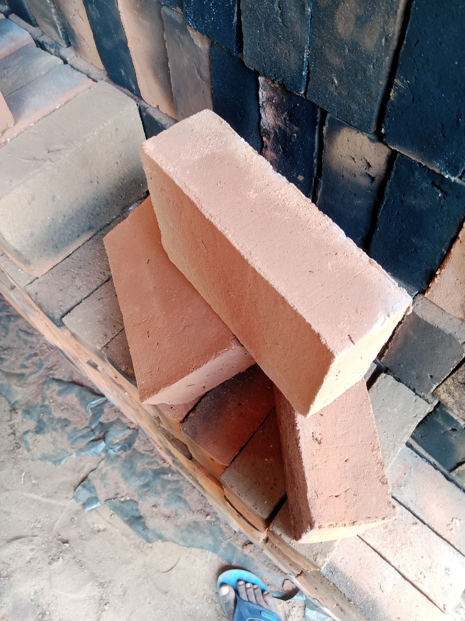 Other image 202508/clay-bricks-price-in-polonnaruwa-wedabima-eb1fd9174d.jpg