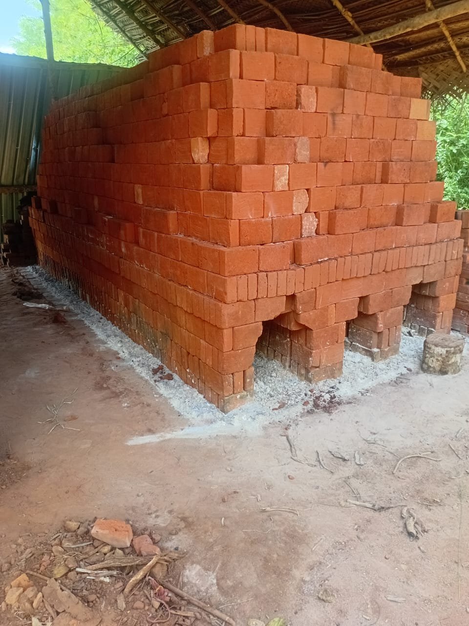 Other image 202508/moda-gadol-price-in-polonnaruwa-wedabima-2d461dca81.jpeg