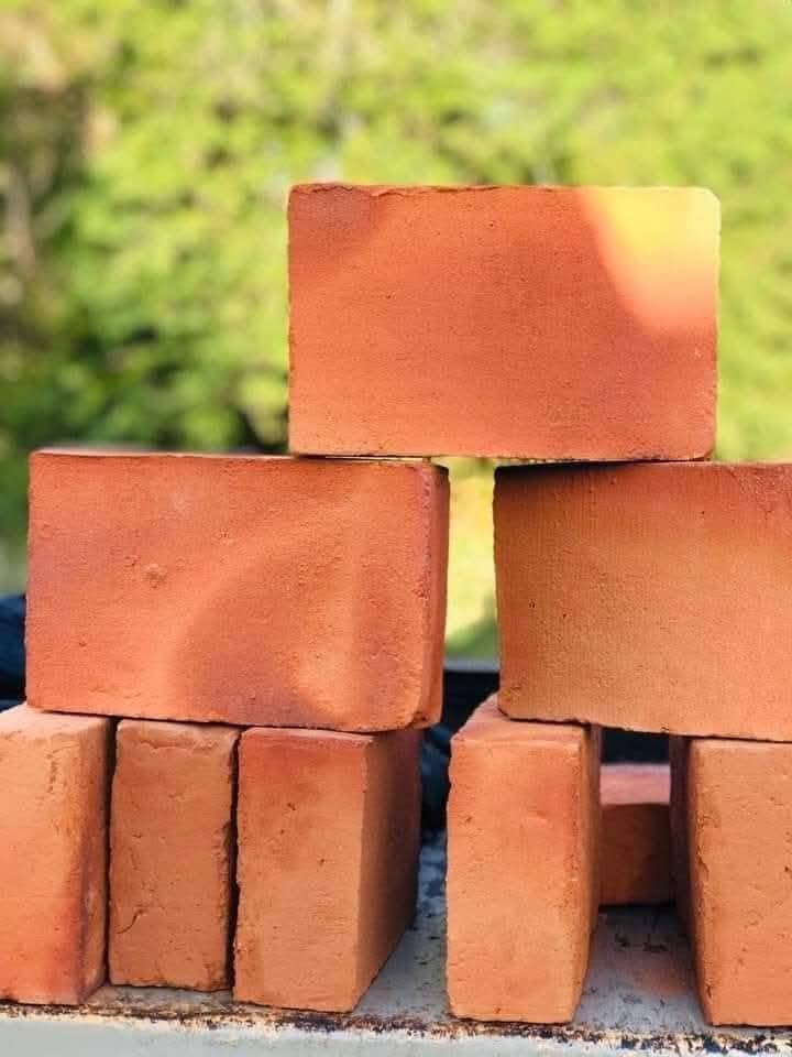 Other image 202508/red-clay-bricks-in-negombo-wedabima-aceffb577c.jpg