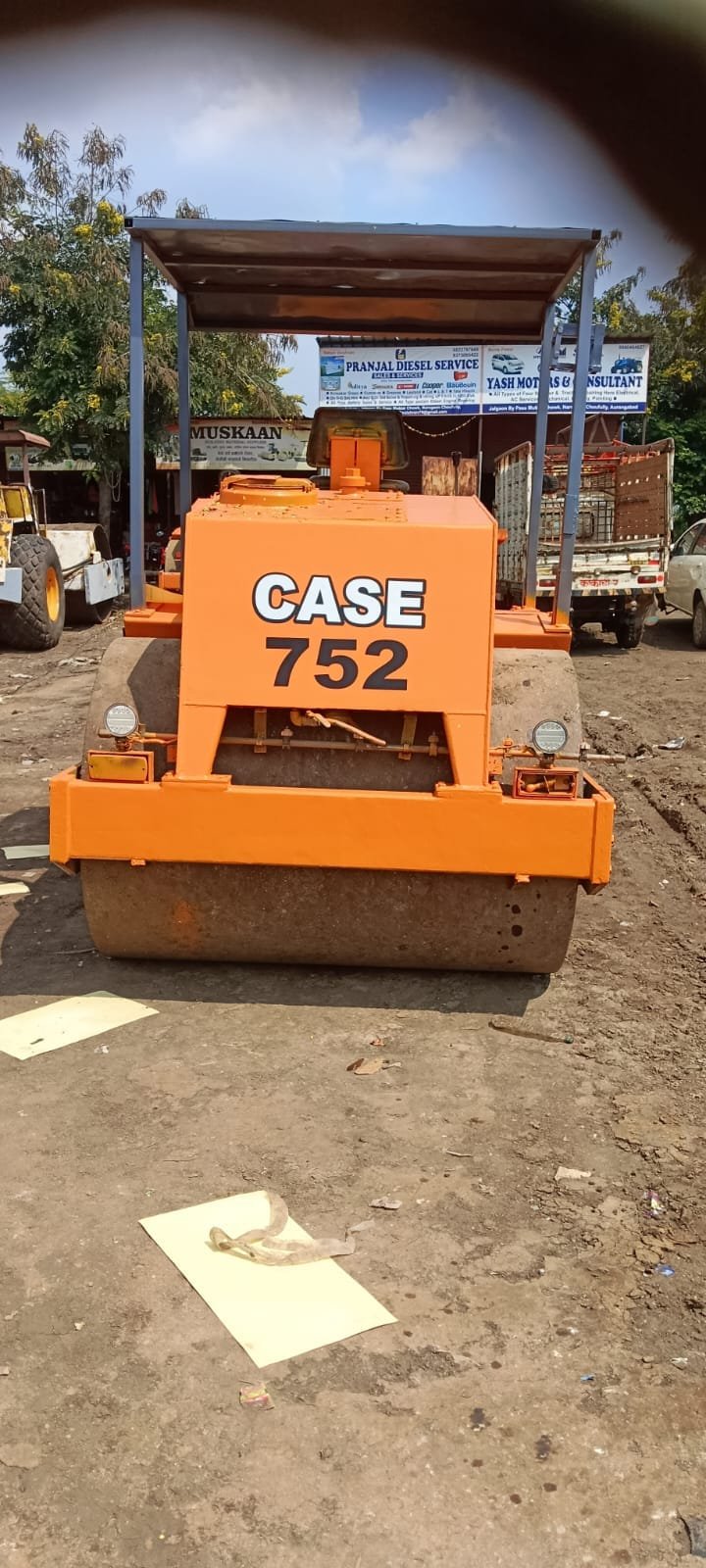 Other image 202509/10-ton-sheep-foot-vibrating-roller-for-rent-in-colombo-wedabima-5915d3c418.jpg