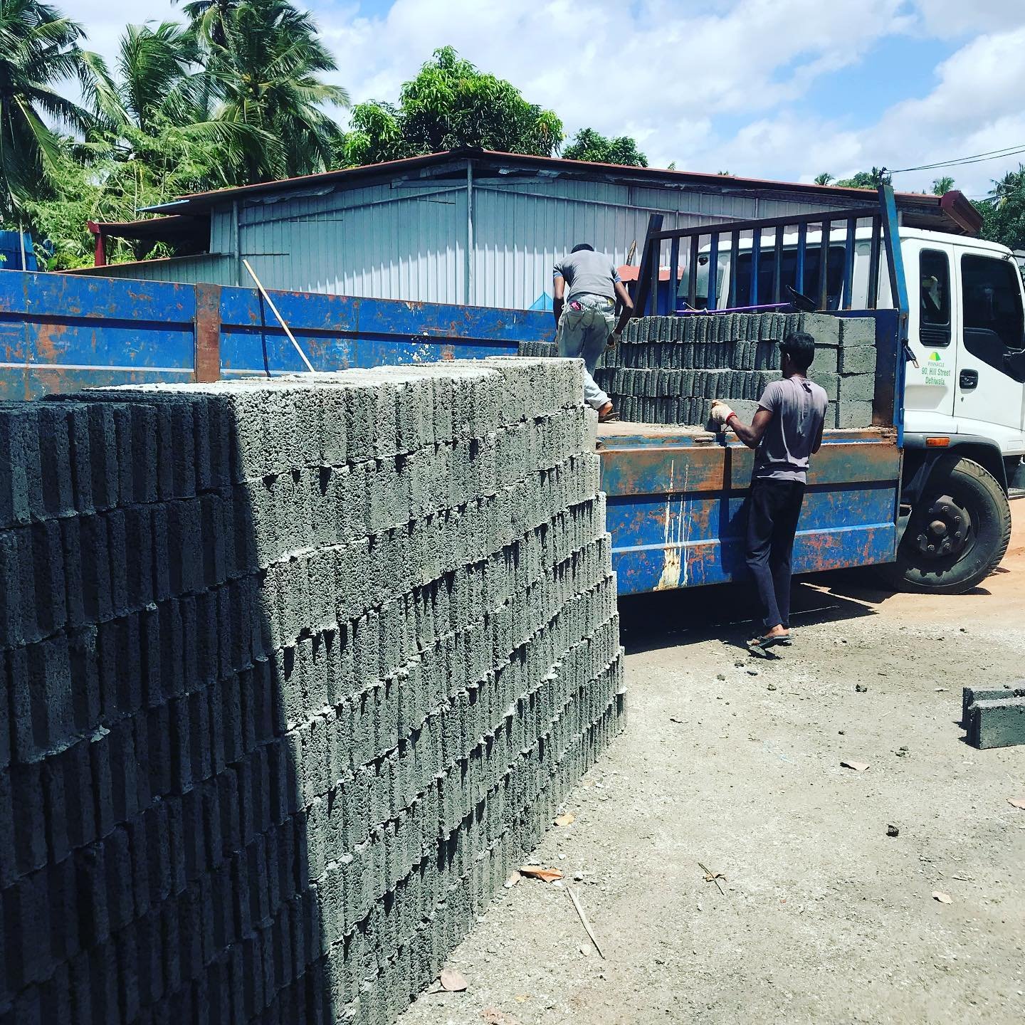 Other image 202509/building-materials-transport-in-matale-wedabima-0258fd8405.jpg