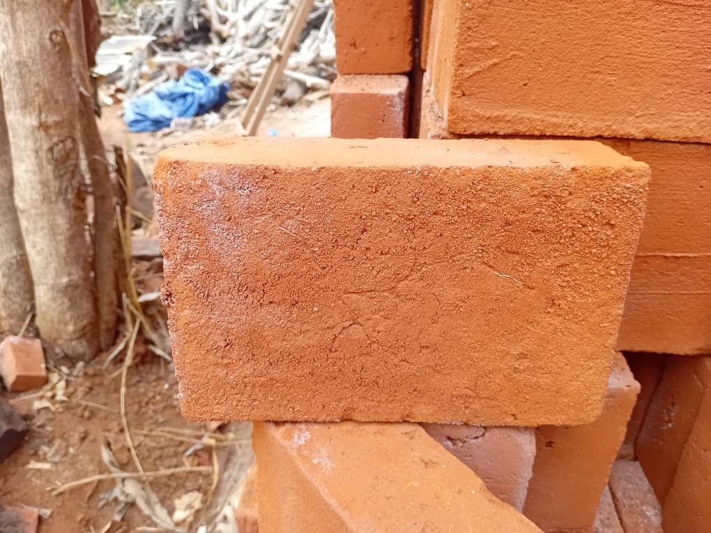 Other image 202509/building-materials-transport-in-matale-wedabima-f4ce1c2472.jpg