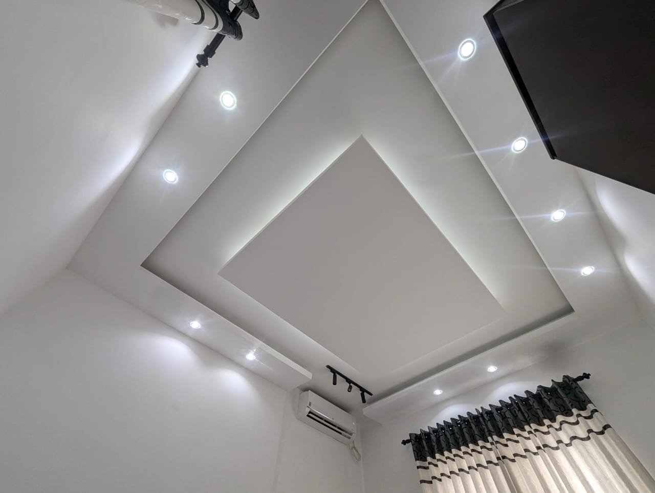 Other image 202509/ceiling-contractors-in-gampaha-sri-lanka-wedabima-413fb67580.jpg