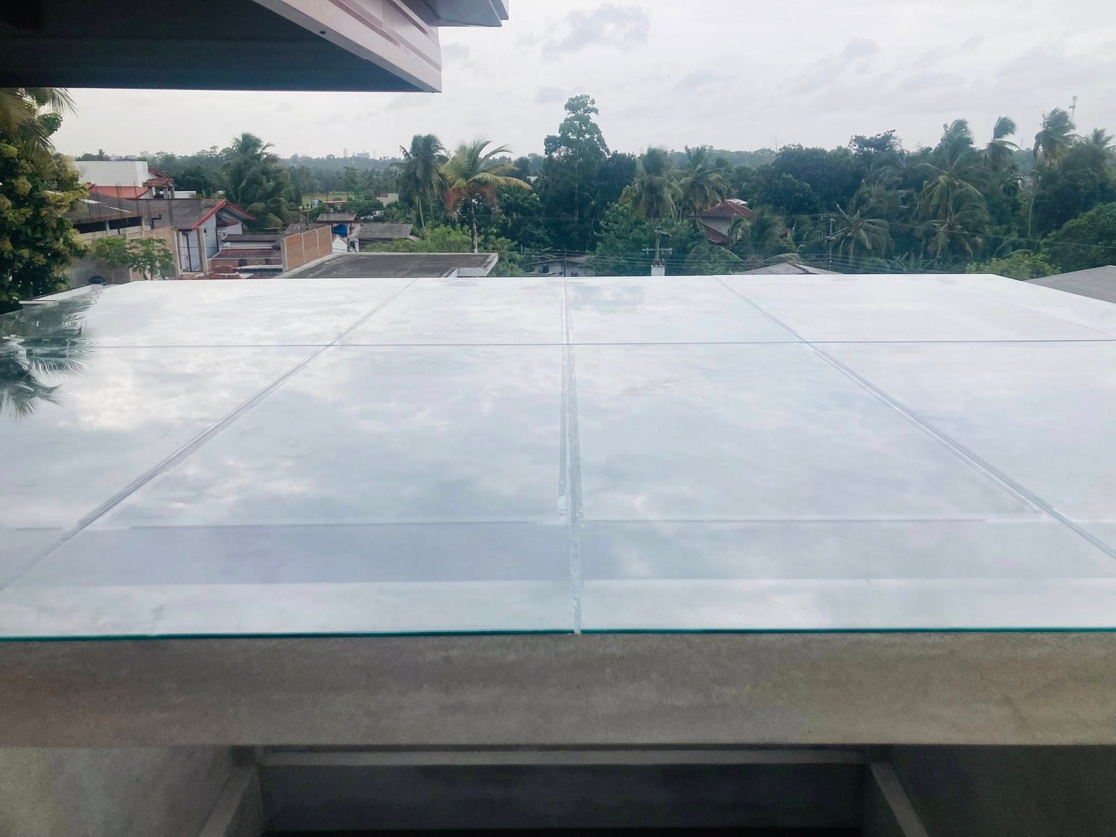 Other image 202509/glass-canopy-work-in-colombo-wedabima-4ac73e2670.jpg