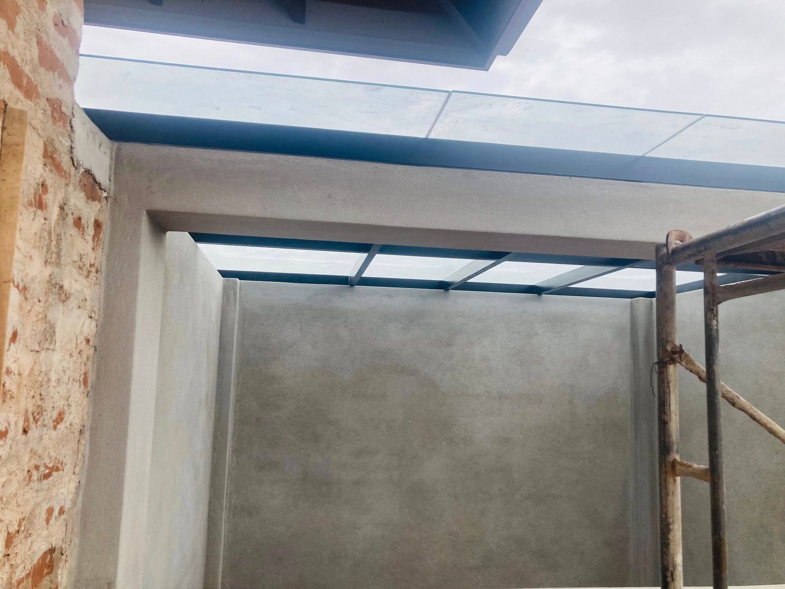 Other image 202509/glass-canopy-work-in-colombo-wedabima-61dbb4f1c4.jpg