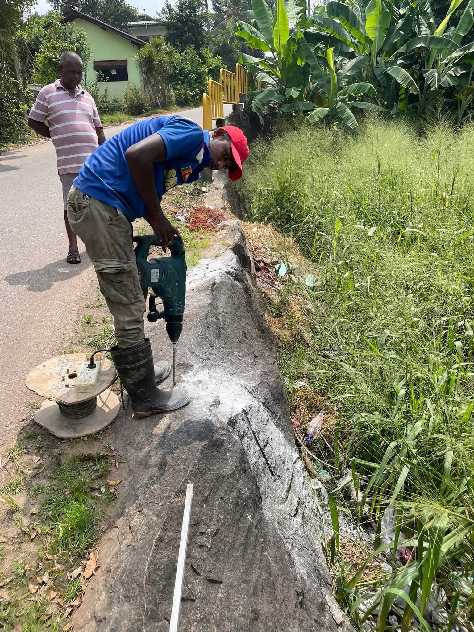 Other image 202510/black-stone-drilling-gampaha-wedabima-4a3f47ccc5.jpg