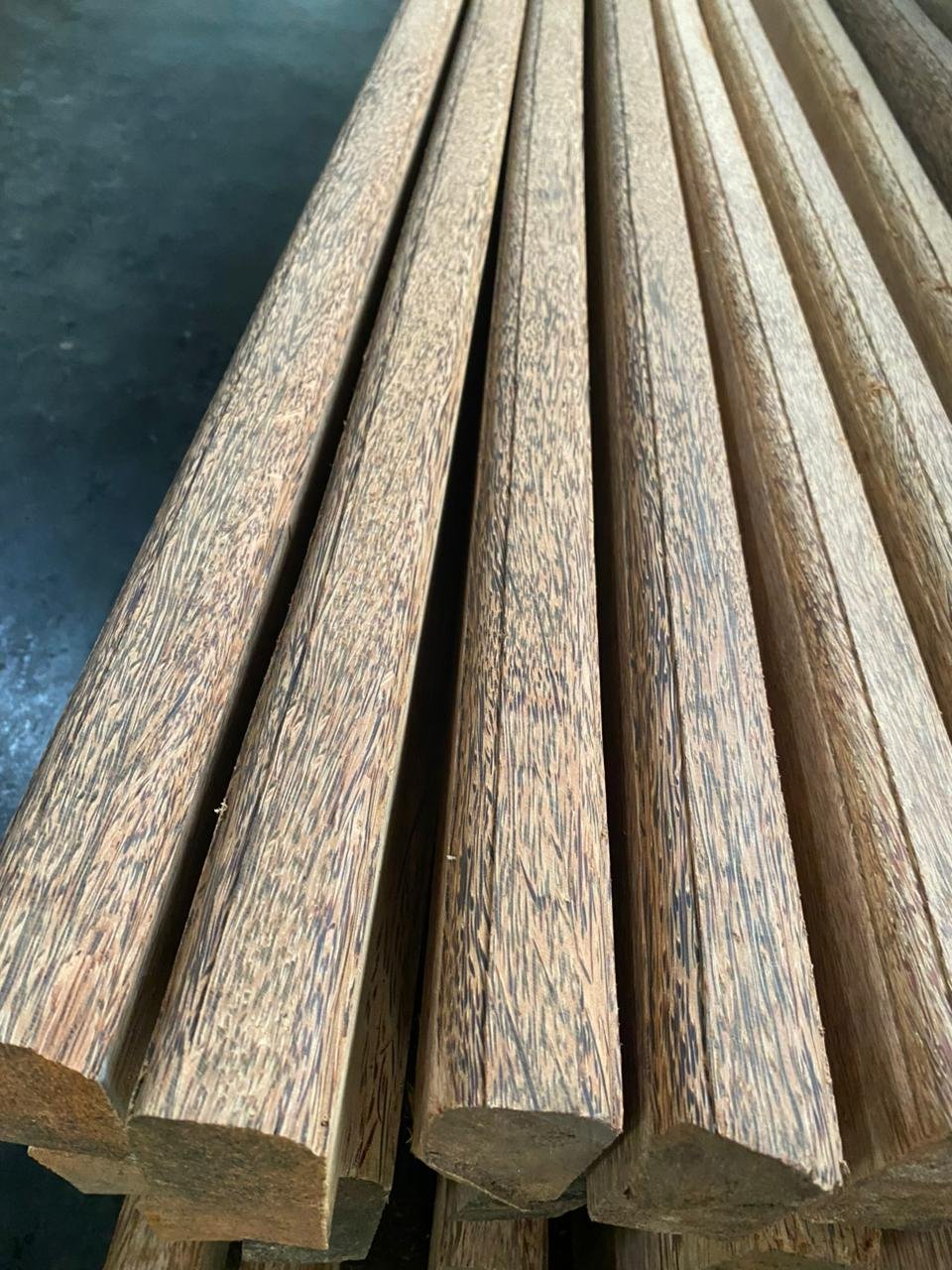 Other image 202510/coconut-wood-price-in-colombo-wedabima-0e38a4717c.jpeg