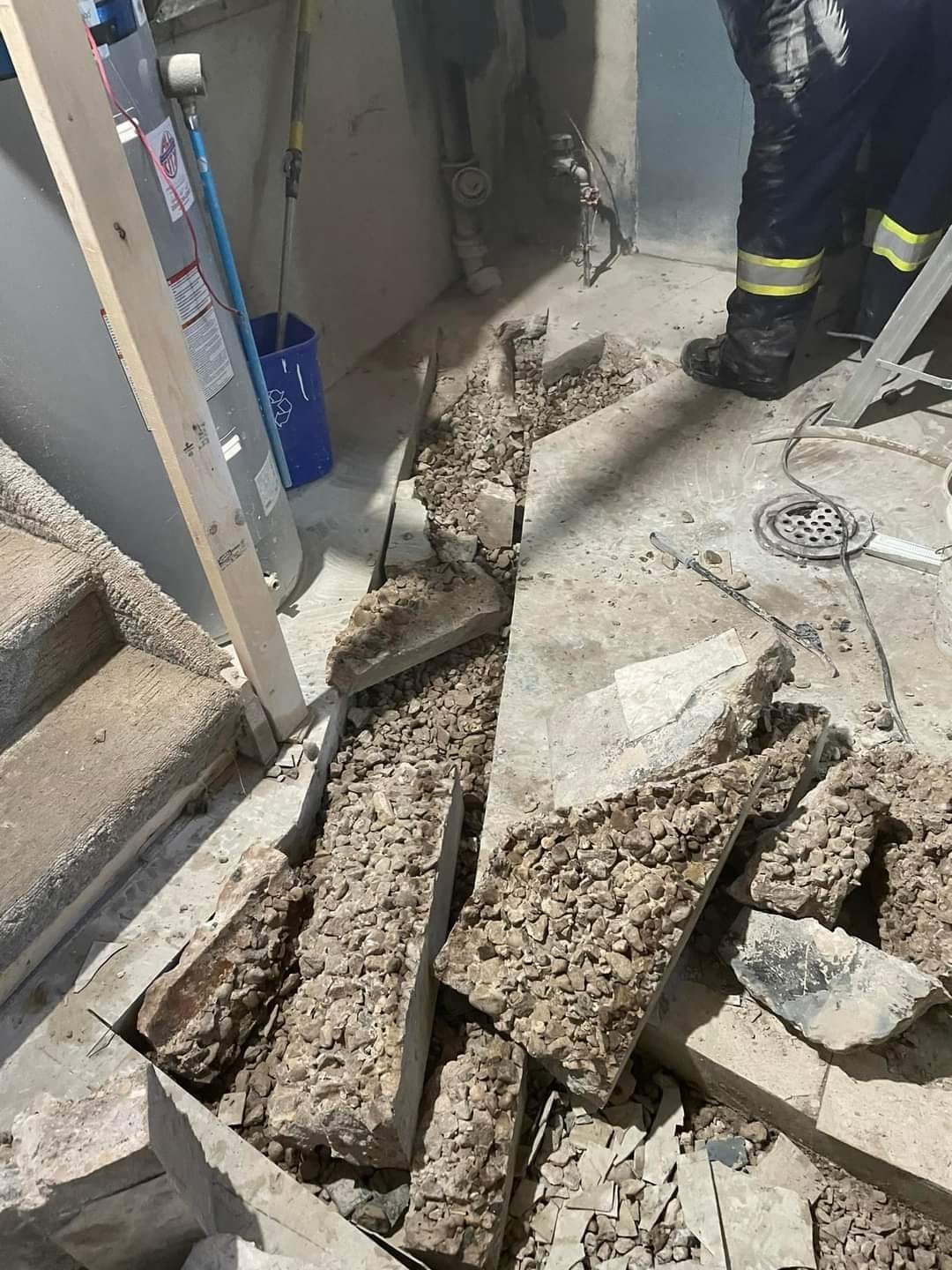 Other image 202510/concrete-demolishing-removing-kegalle-wedabima-fe9a7aefed.jpg