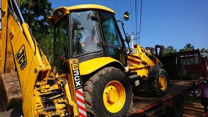 Other image 202510/jcb-for-hire-in-kirindiwela-wedabima-ee5a535c43.jpg