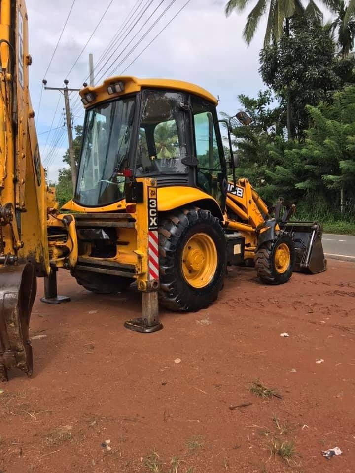 Other image 202510/jcb-for-rental-service-in-kiribathgoda-wedabima-05117d4c0e.jpg