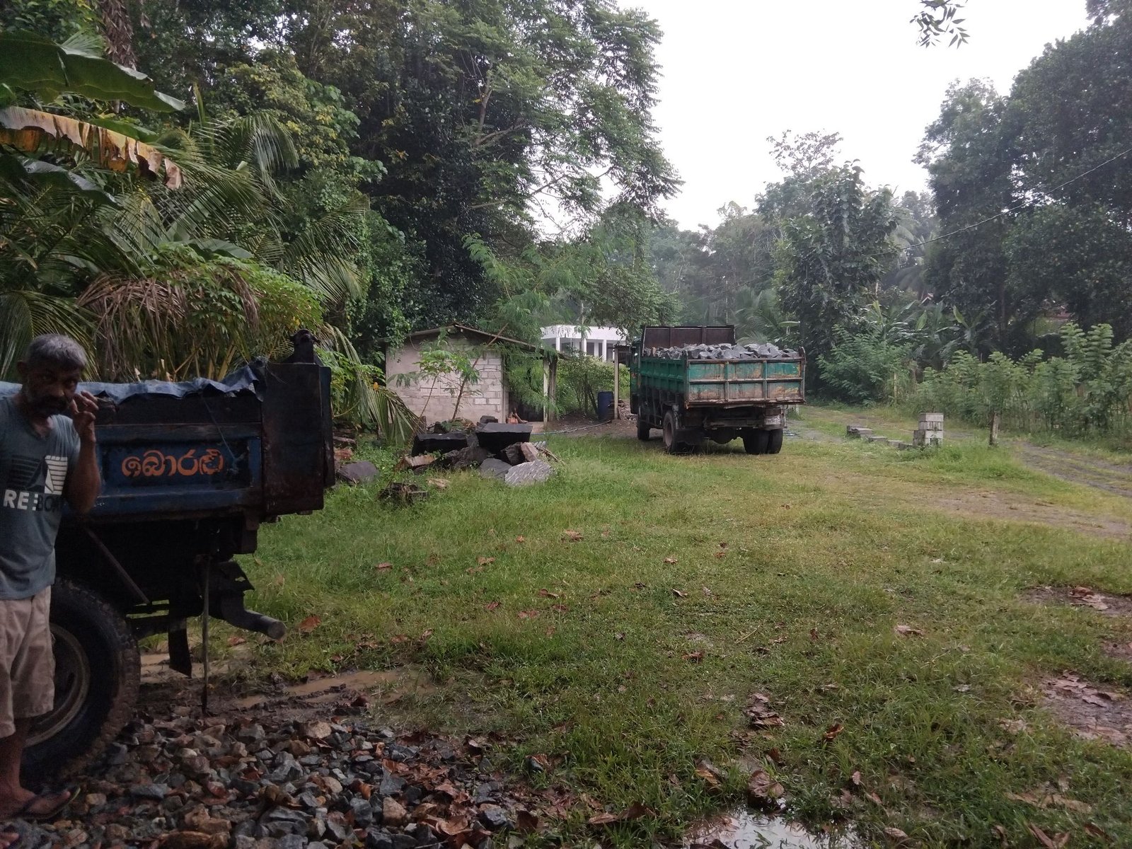 Other image 202510/kalu-gal-prices-in-anuradhapura-wedabima-5c16b6b6f7.jpg