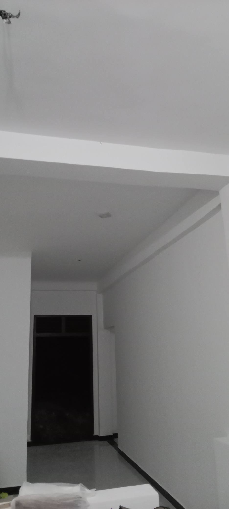 Other image 202510/putty-painting-on-wall-contractors-galle-wedabima-773f26ff9c.jpg