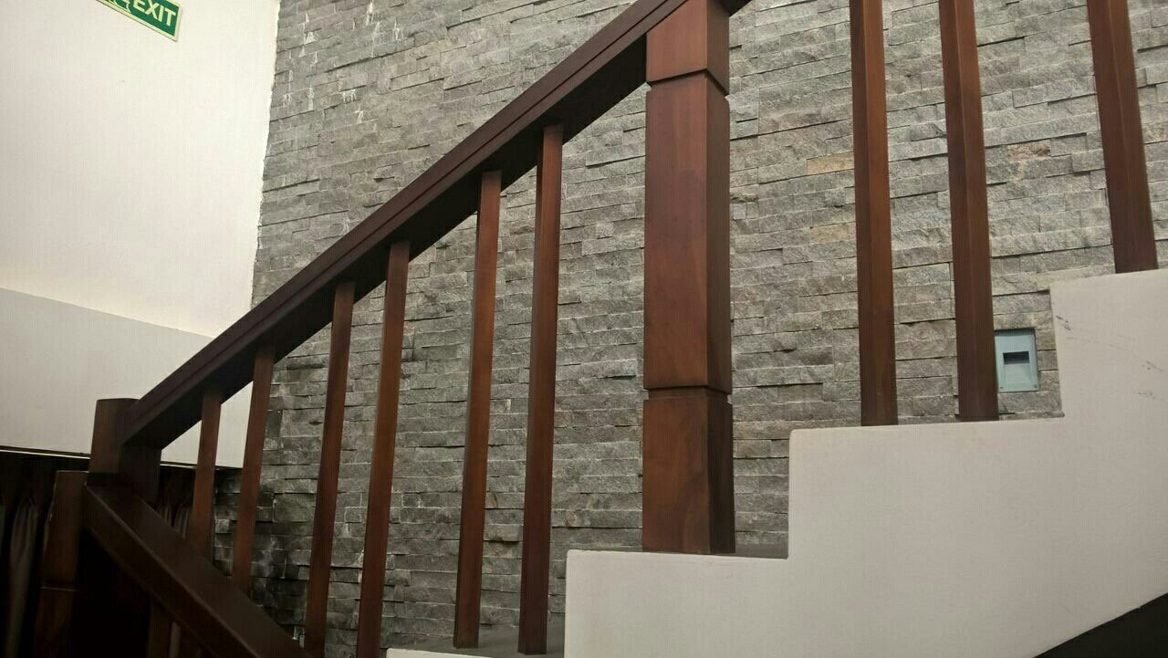 Other image 202510/wooden-handrailings-ja-ela-wedabima-2a734b3a4e.jpeg