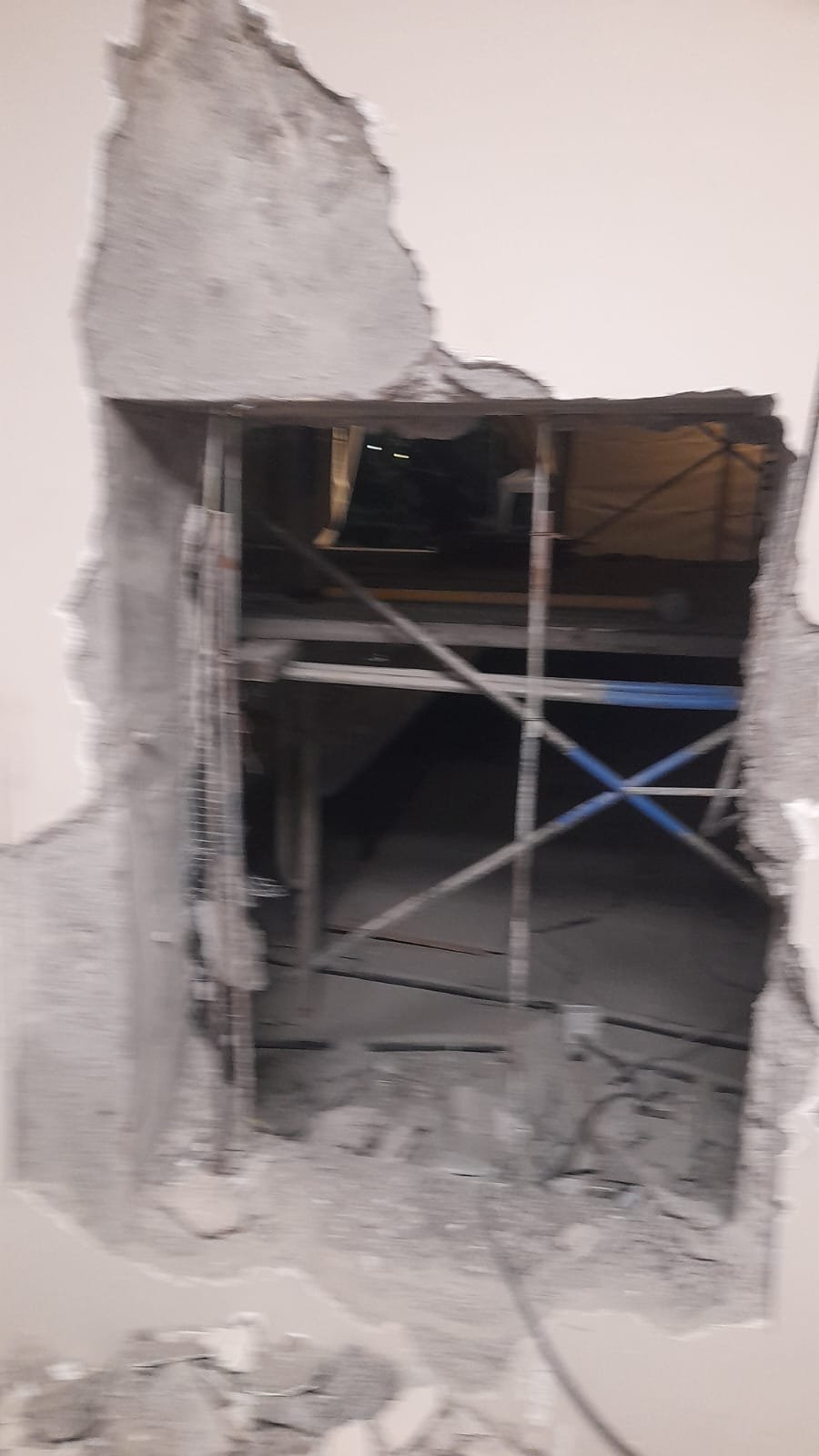 Other image 202511/building-demolishing-clearing-kadawatha-wedabima-14029a16c8.jpeg