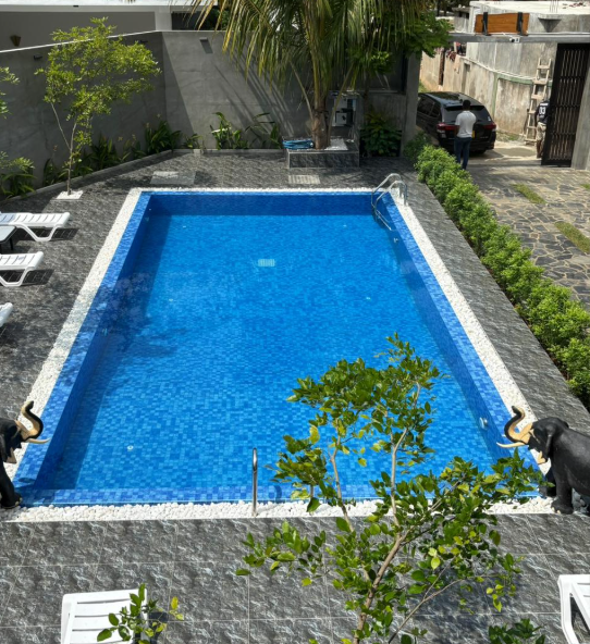 Other image 202511/outdoor-swimming-pool-construction-in-kotte-wedabima-0e579f387e.png