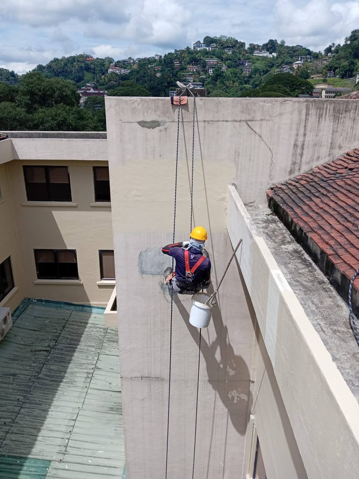 Other image 202511/rooftop-interior-paint-work-kollupitiya-wedabima-3432ba8c03.jpg