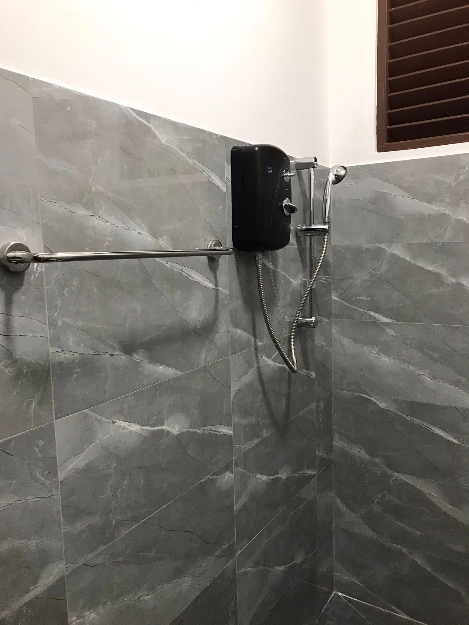 Other image 202512/bathroom-wall-tiles-design-kiribathgoda-wedabima-770a940e7c.jpg