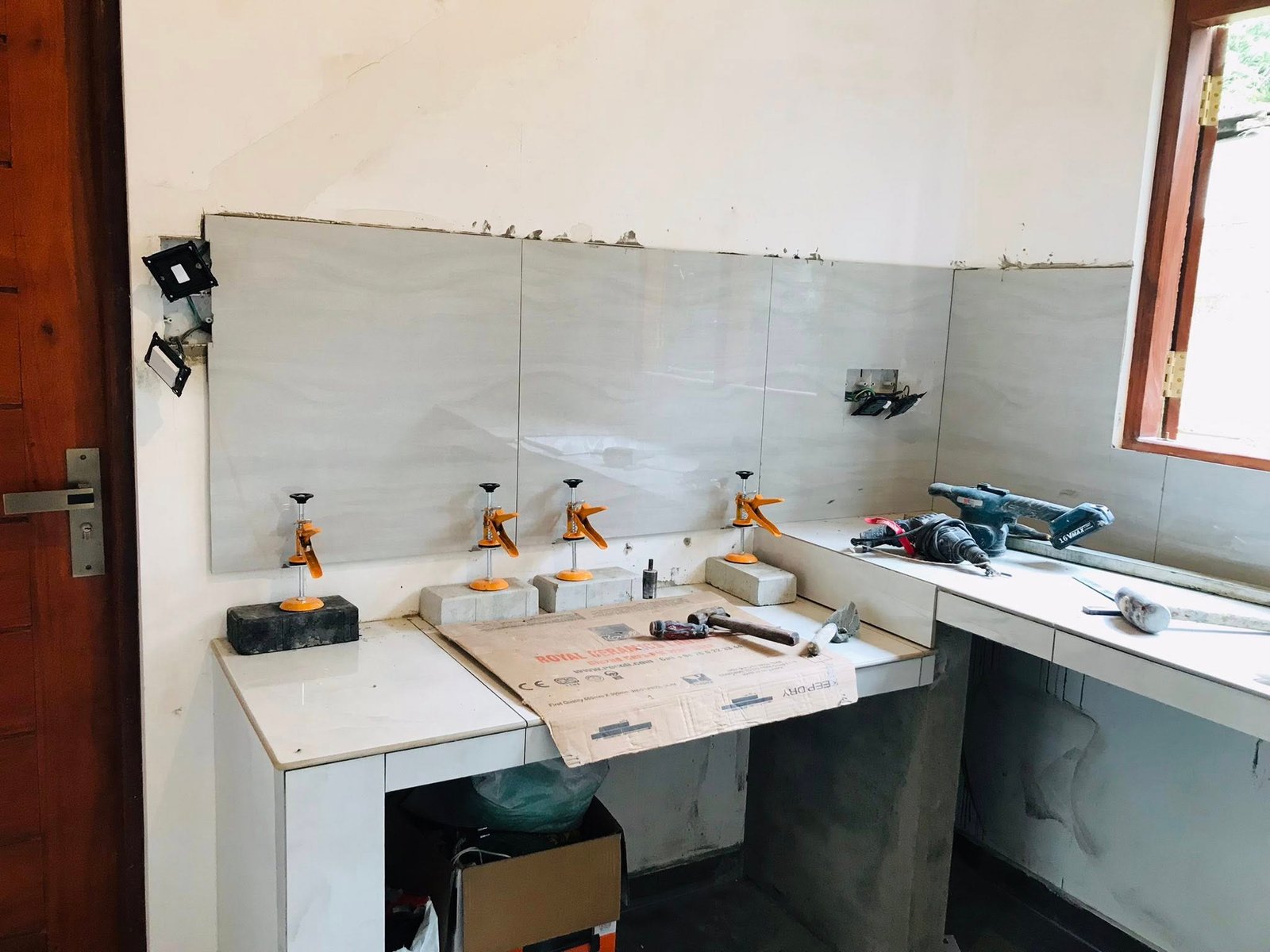 Other image 202512/tile-installation-work-in-delogoda-sri-lanka-wedabima-73db5d0a7a.jpg