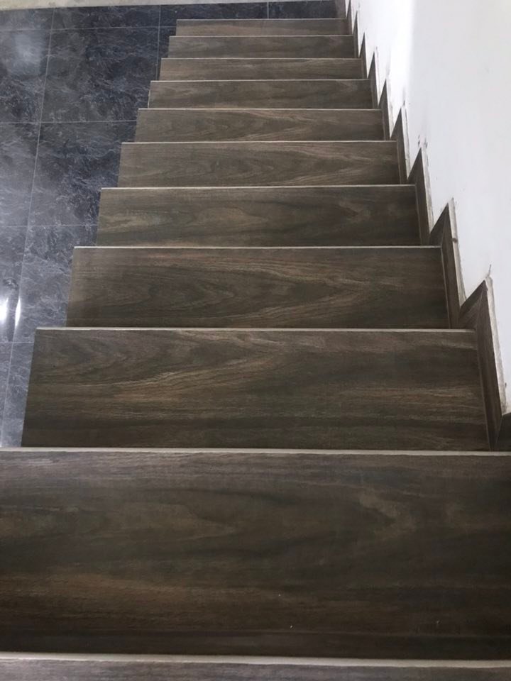 Other image 202512/tile-installation-work-in-delogoda-sri-lanka-wedabima-cc47f8c2eb.jpg