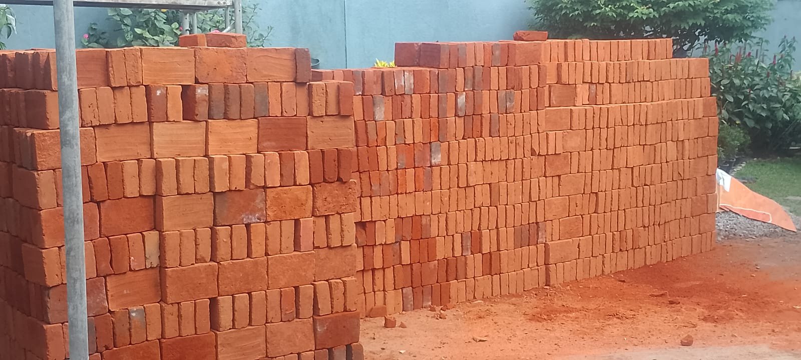 Other image 202601/brick-suppliers-in-kurunegala-wedabima-4e330577ee.jpeg