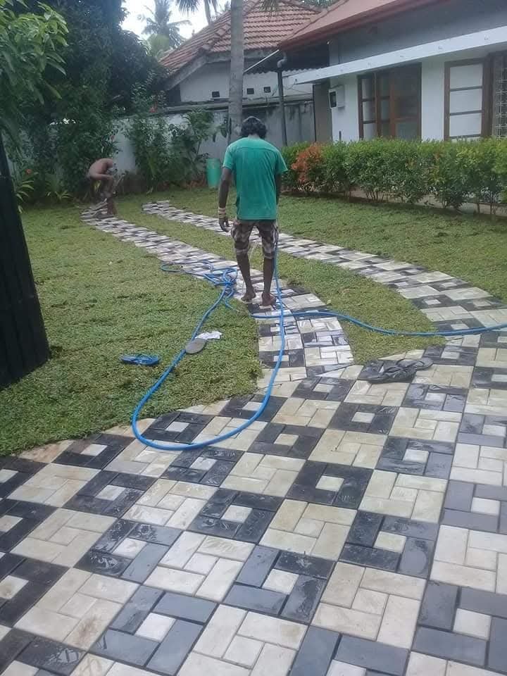 Other image 202602/garden-services-price-in-rathnapura-sri-lanka-wedabima-d80e6f7c12.jpeg