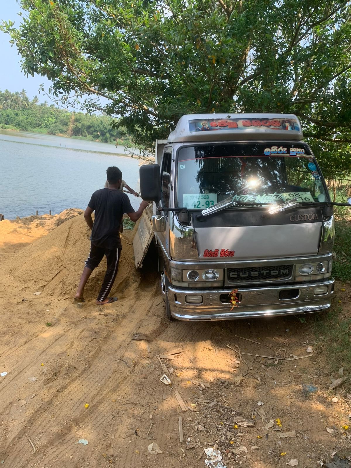 Other image 202602/sand-transport-price-in-wellawatta-wedabima-7ea28c5917.jpeg