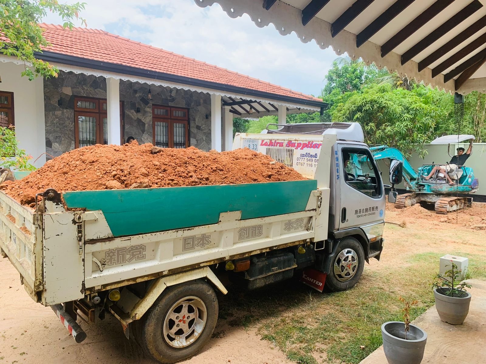 Other image 202602/soil-transport-and-services-pitakotuwa-colombo-wedabima-64642284c3.jpeg